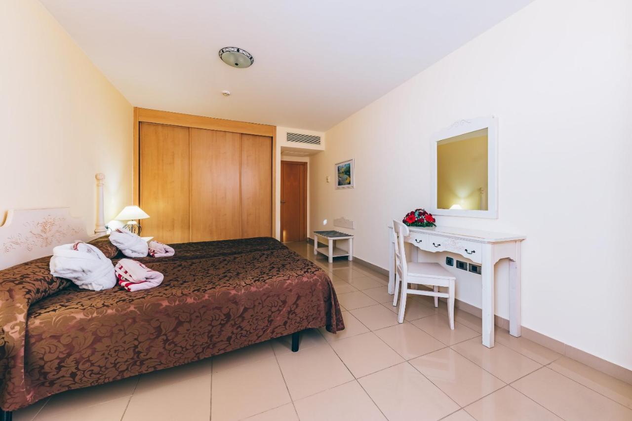 Grand Muthu Golf Plaza Hotel & Spa San Miguel de Abona Buitenkant foto
