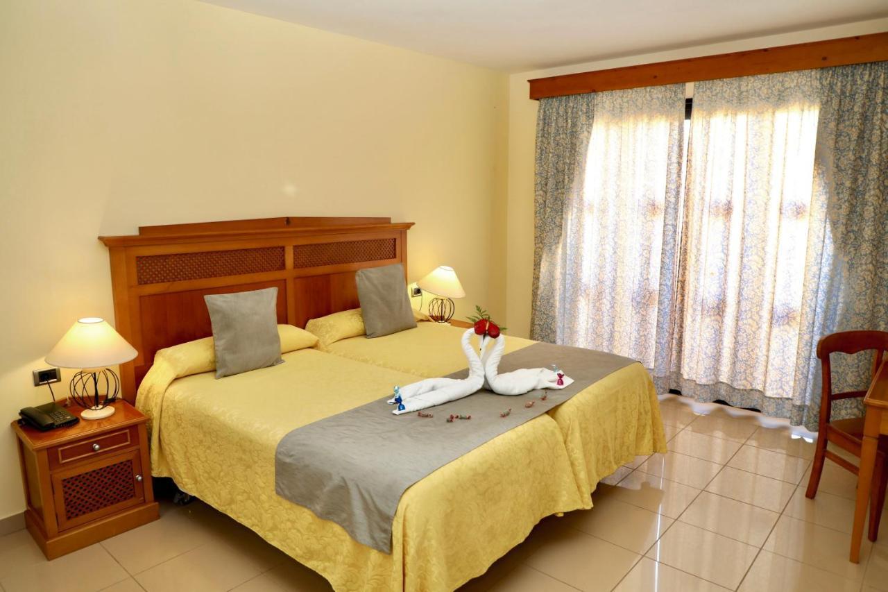 Grand Muthu Golf Plaza Hotel & Spa San Miguel de Abona Buitenkant foto